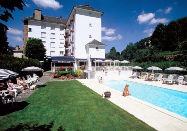 Hotel Beausejour โชดแซกส์ ภายนอก รูปภาพ